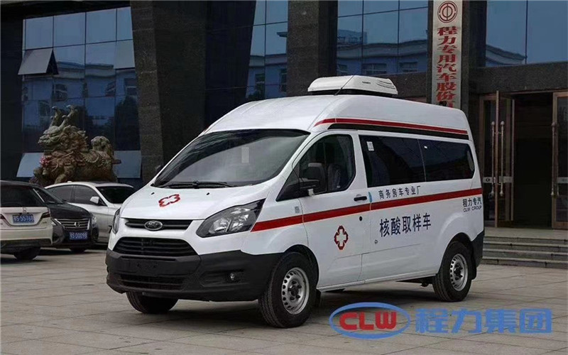發往天津核酸檢測車零距離全方位展示圖