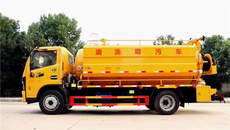 國(guó)六東風(fēng)多利卡清洗吸污車(chē)全系配備德國(guó)品孚高壓泵