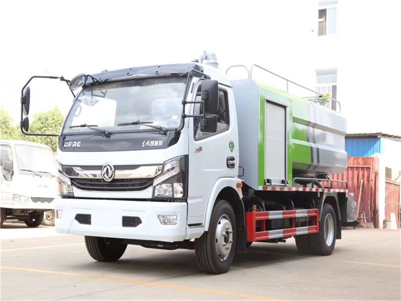 高壓清洗車如何利用高壓水射流清洗管道、下水道