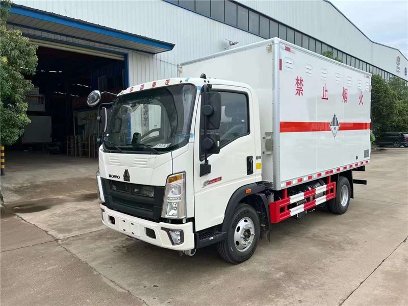 重汽小黃牌廂式運(yùn)輸車